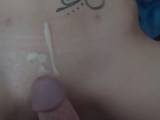 18cm_Boy - schlankes Teen Girl auf Bauch und Pussy gespritzt, POV Cumshot, echte 18 Jahre alt geile Pussy, Schulm***en