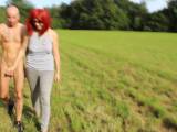 ASURAN- - FEUER ROTE gibt bei NACKT Spaziergang Asuran ein Handjob !!