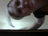 Candy34 - Furzen und Riesenwurst kacken POV