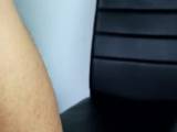 DDPaar0103 - Die Weltmeisterin im Blasen bei der Arbeit