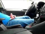 DWT-NYLON-GAY - Schwanz Handjob im Auto
