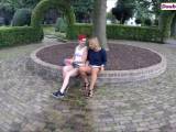 DoubleTroubleSisters - Öffentlicher Piss-Dildofick in Rees
