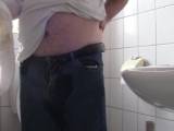 Duftfan - Beim Duftslip schnuppern erwischt
