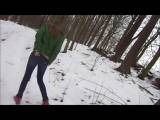FraeuleinJones - Im verschneiten Wald gepisst