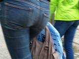 Knut_007 - Jeans-Po in Eile....