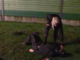 LadyKarame - Öffentlicher Aschenbecher und Spucknapf