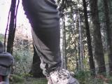 Leeloo72 - Outdoorpipi im Wald