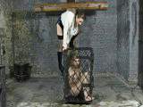 Lolicoon - piss on my cage