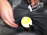 Peer-vers - Pisserei im Auto