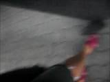 PinkPanty - In den Abfall gepisst