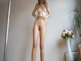 SexyRinaDi - Pee in Nylons