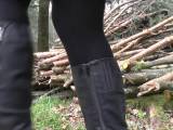 SweetBee70 - Geschäfte outdoor im grauen Wollkleid