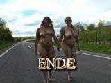 SweetSusiNRW - Nackt auf der Strasse