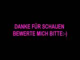 VanessaKiss - PISSEN AUS DEM AUTO