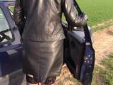 bondageangel - Rauchen und pissen in Leder Oper Handschuhe bondageangel - Rauchen und pissen in Leder Oper Handschuhe