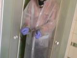 bondageangel - Freitagmorgen in Gummi, Teil zwei: In der Dusche