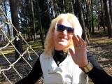 kaetzchen75 - Kacken und Pissen im Wald