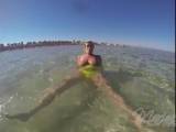 marinamontana - am badestrand blank gezogen