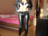 nylon_schlampe - LederJeansPiss