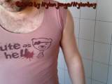 nylonjunge - Short und Shirt in Pink anziehen (FAN Wunsch 1: Lascard)