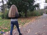 sexynaty - Outdoor spaziergang mit dem Plug und NS